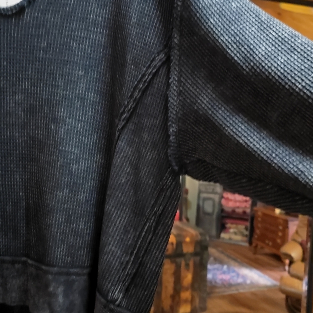 Black Longsleeve Top - Picture 2 of 7